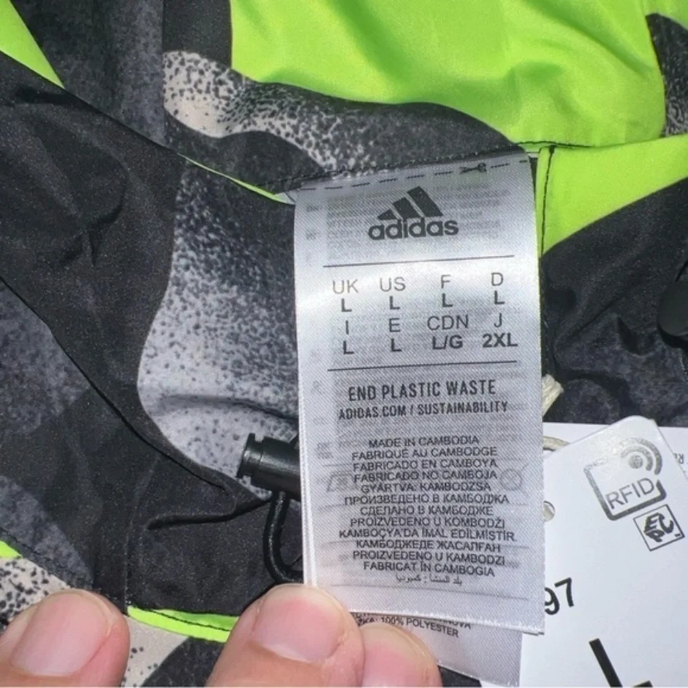 NWT Adidas Men's Large Urban Rain Black Zipup Hooded Jacket 🔥$100 (H)‎